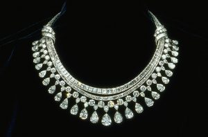 specimen-diamond-jewelry-necklaces-hd-wallpaper